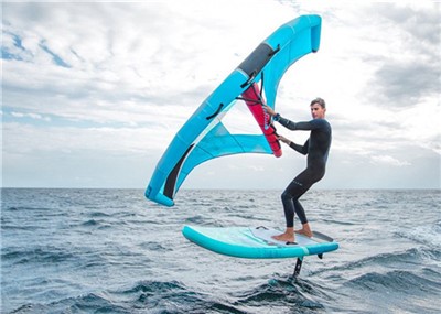 Standup windsurf board inflatable with sail
